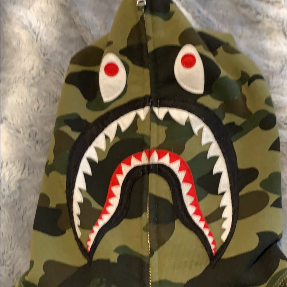 Bape Green camo zip up hoodie - Picture 5 of 8